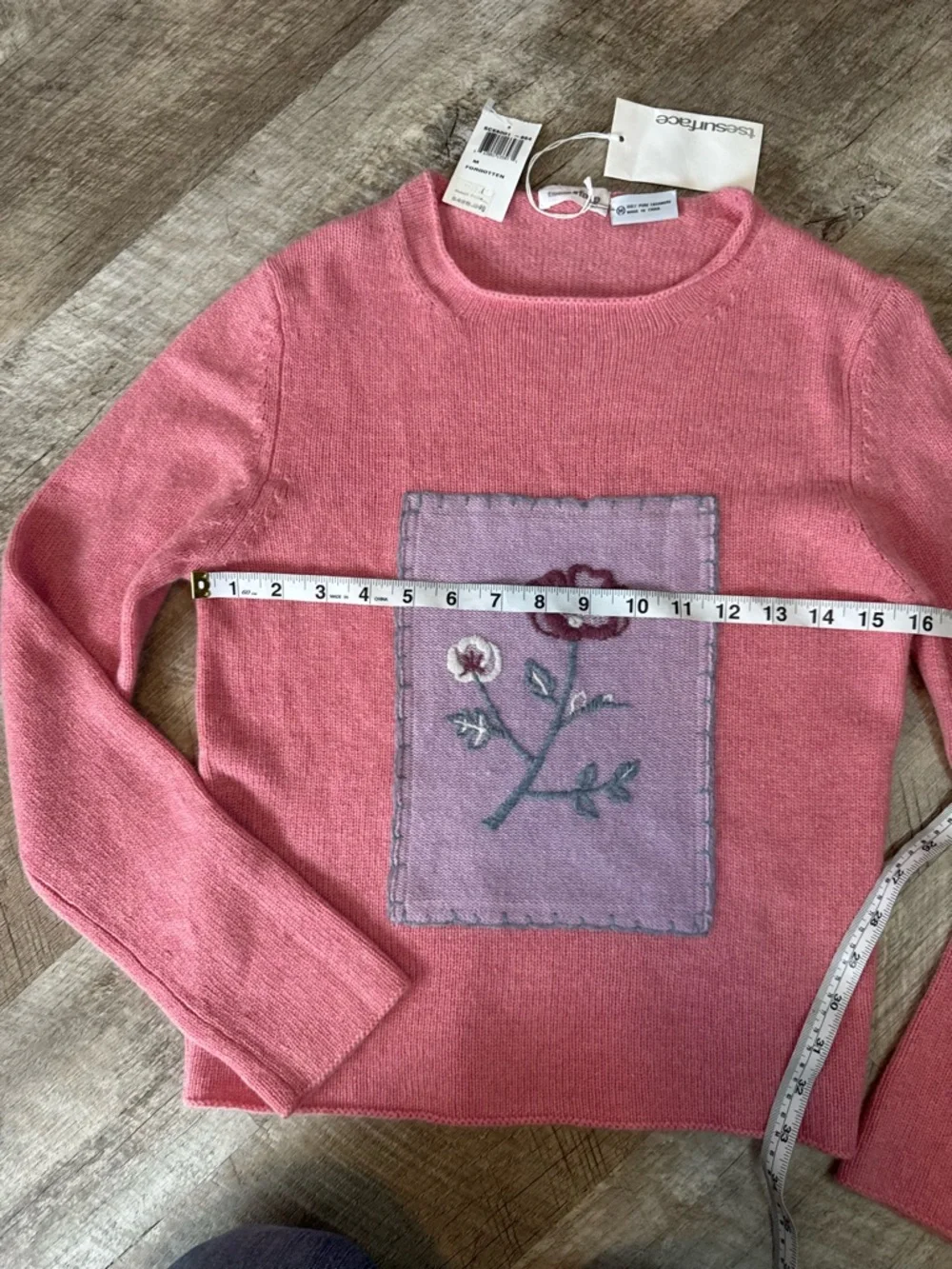 Women's Pink Cashmere Crewneck Floral Patch Sweater Stitched Detail